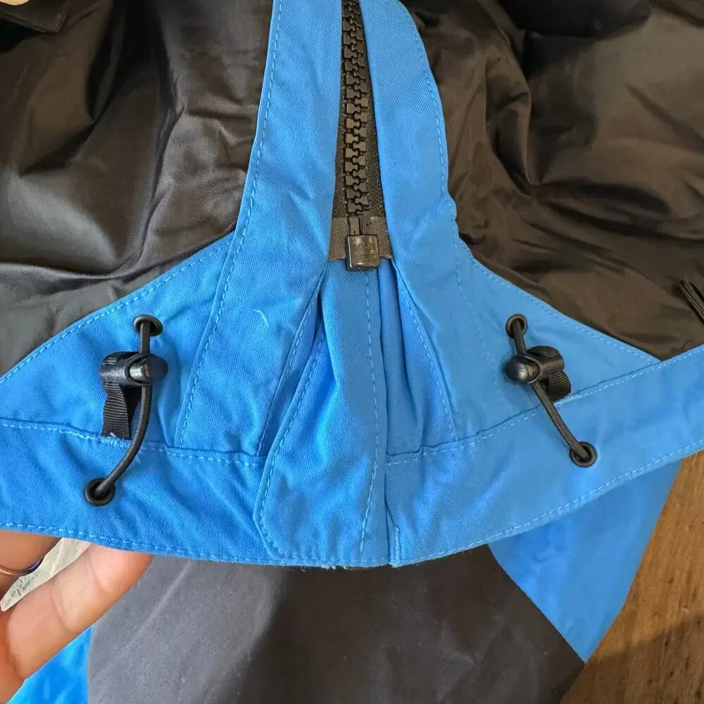 The North Face Men’s Blue Black Waterproof Hooded Windbreaker Jacket XL